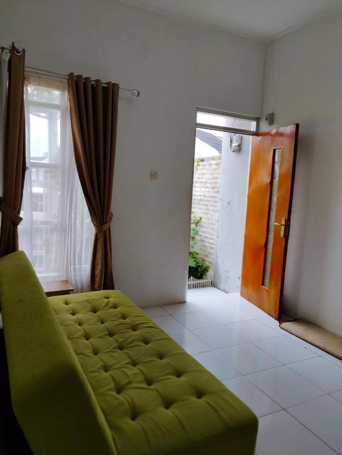Homestay Srikandi Garut Bagian luar foto